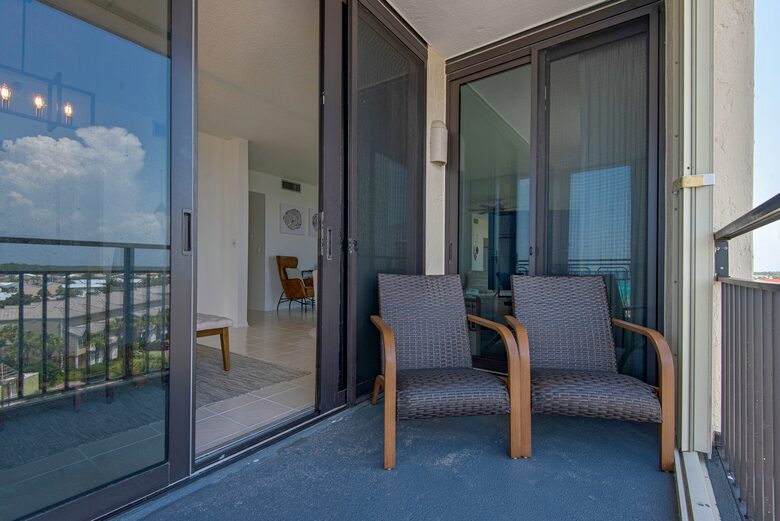 Penthouse With Ocean Views and Private Beach Access - Destin, Florida
