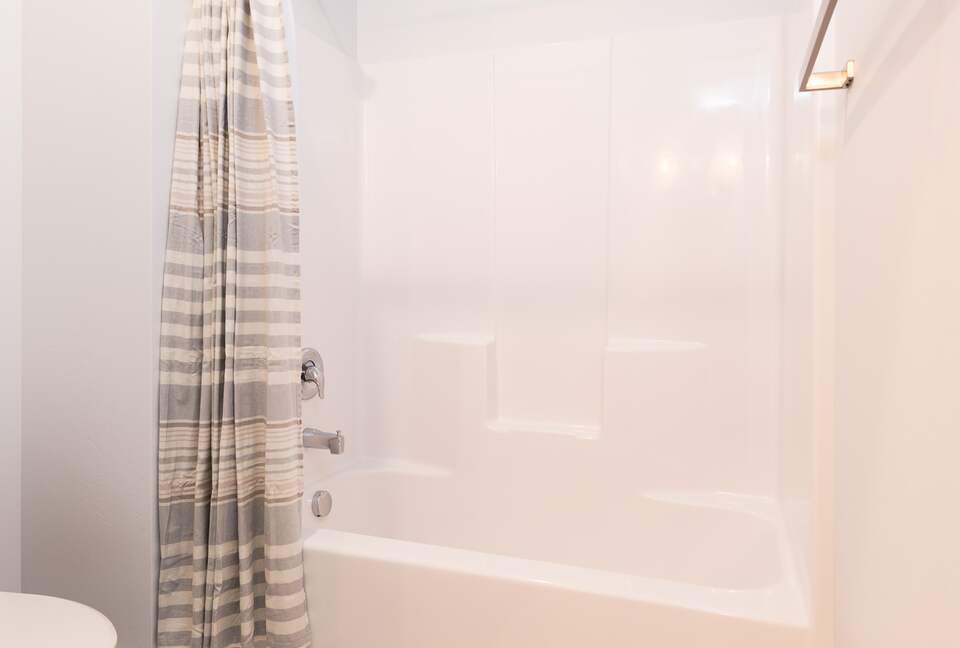 Modern Getaway with Stunning View of Lone Peak - Big Sky, Montana