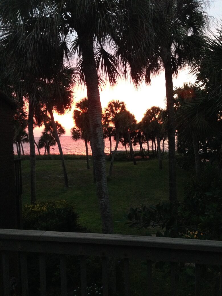 Beachfront MidCentury Modern Flat - Sarasota, Florida