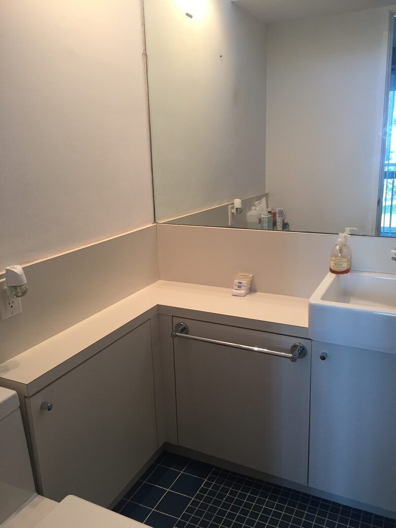 Beachfront MidCentury Modern Flat - Sarasota, Florida