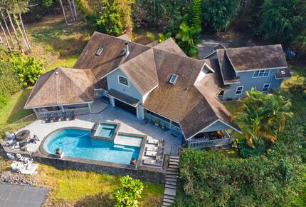 Magical Hawaiian Cloud Forest Estate - Kailua, Hawaii