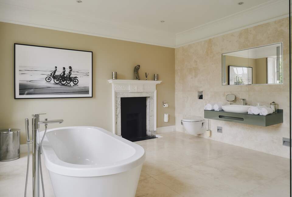 Langley House (R) - Langley Burrell, United Kingdom