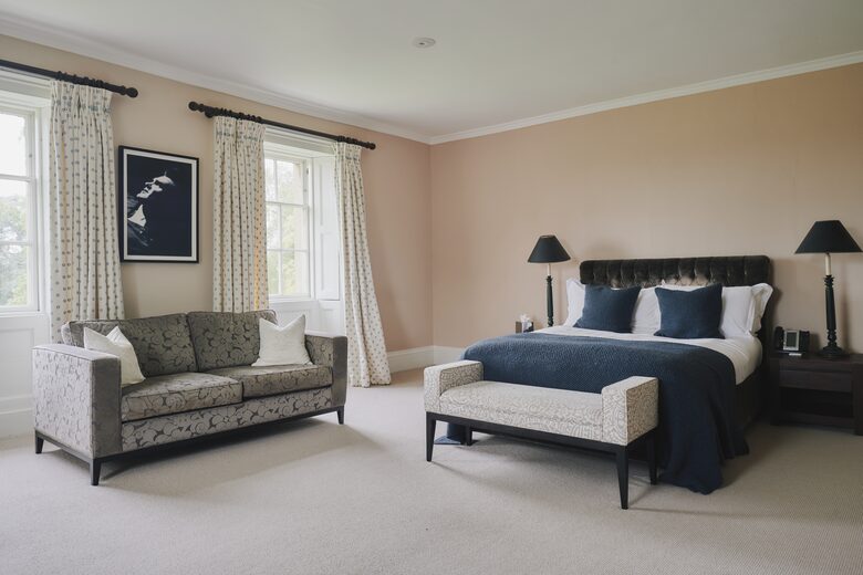 Langley House (R) - Langley Burrell, United Kingdom