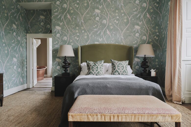 Langley House (R) - Langley Burrell, United Kingdom