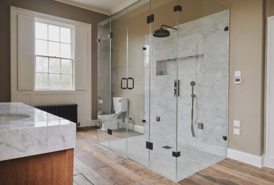 Langley House (R) - Langley Burrell, United Kingdom