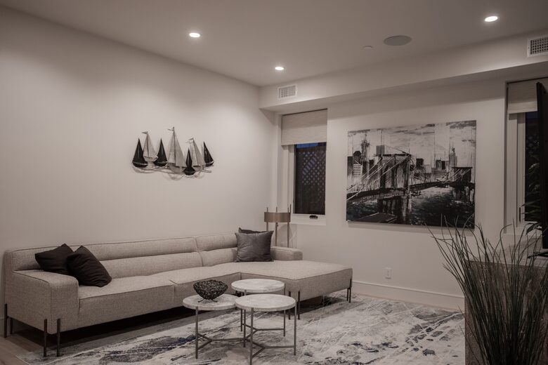 Urban Beach Ultimate Luxury - Newport Beach, California