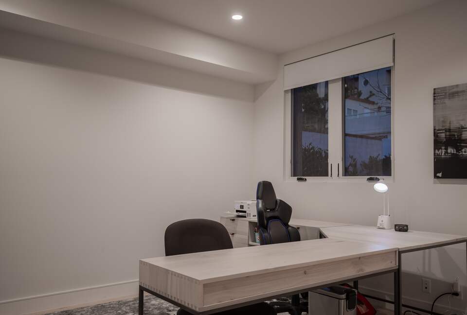 Urban Beach Ultimate Luxury - Newport Beach, California