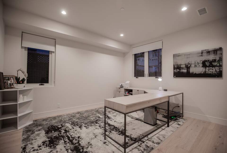 Urban Beach Ultimate Luxury - Newport Beach, California