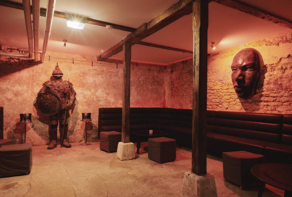 Langley House (R) - Langley Burrell, United Kingdom