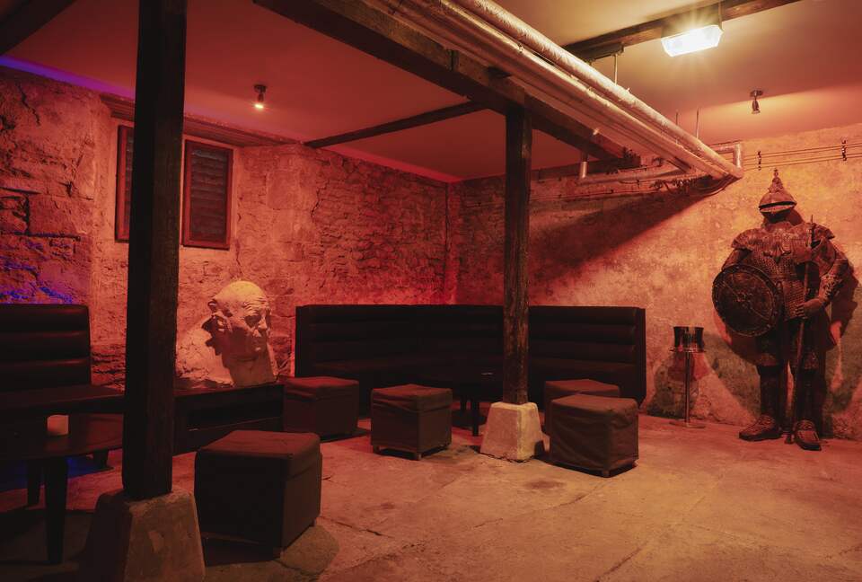 Langley House (R) - Langley Burrell, United Kingdom