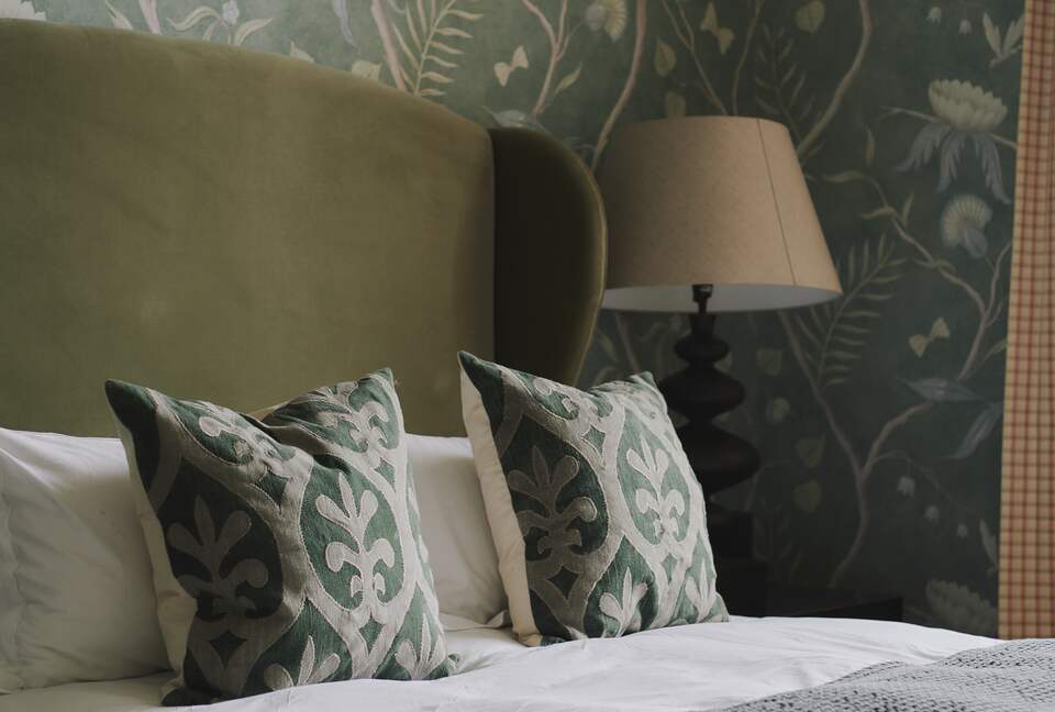 Langley House (R) - Langley Burrell, United Kingdom