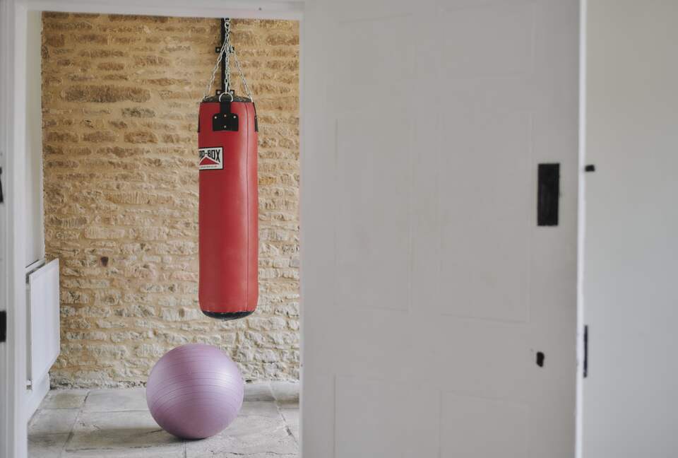 Langley House (R) - Langley Burrell, United Kingdom