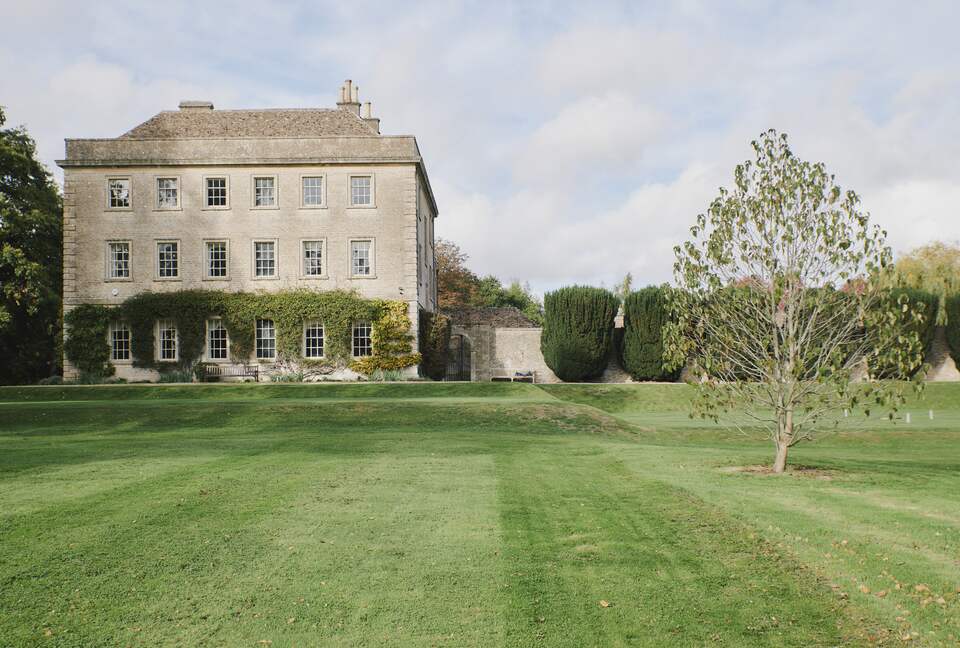 Langley House (R) - Langley Burrell, United Kingdom