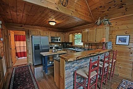 Mountain Getaway -  Above the Clouds - Blue Ridge, Georgia