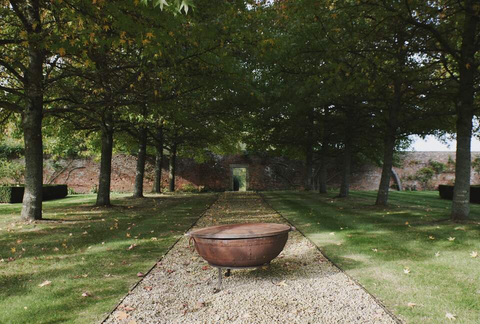 Langley House (R) - Langley Burrell, United Kingdom