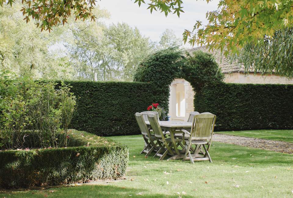 Langley House (R) - Langley Burrell, United Kingdom