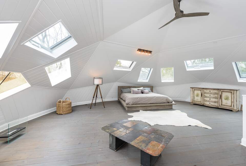 Unique Modern DOME Cottage with a Pool - Hampton Bays, New York