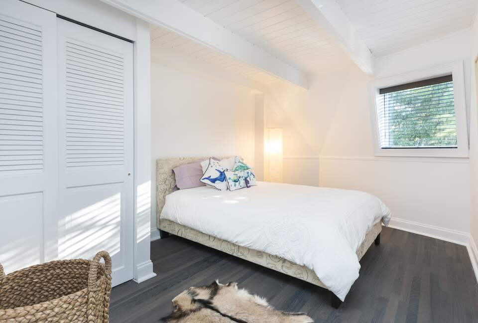 Unique Modern DOME Cottage with a Pool - Hampton Bays, New York