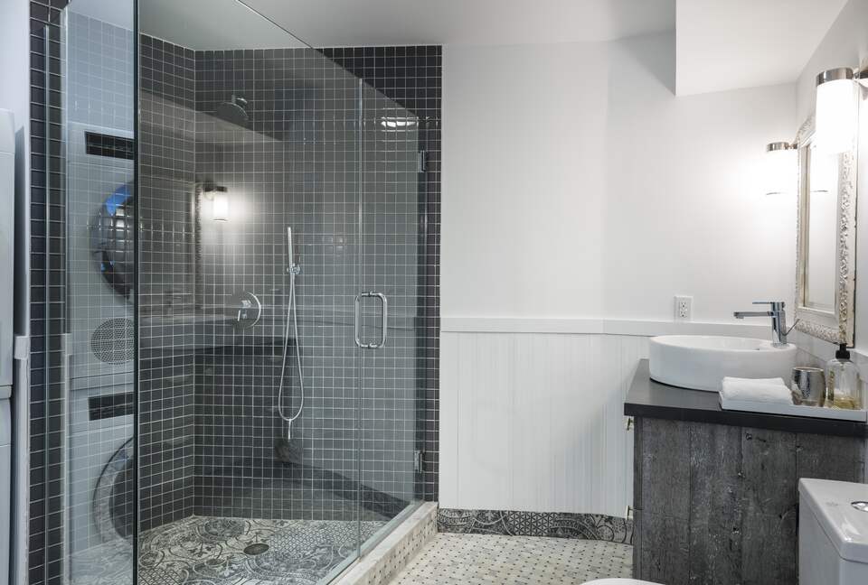 Unique Modern DOME Cottage with a Pool - Hampton Bays, New York