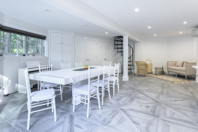 Unique Modern DOME Cottage with a Pool - Hampton Bays, New York