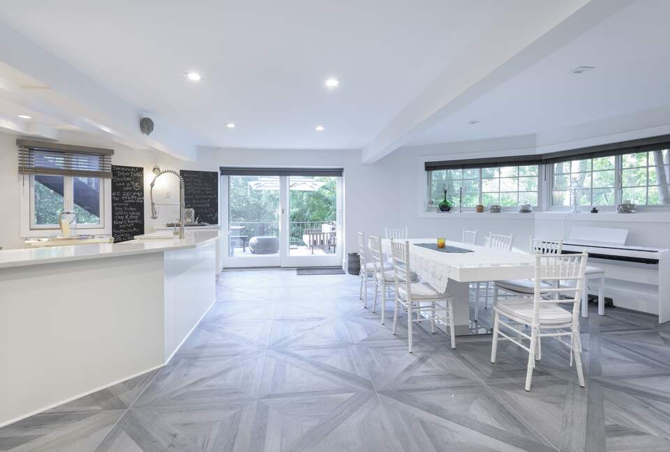 Unique Modern DOME Cottage with a Pool - Hampton Bays, New York