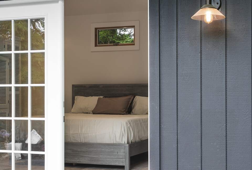 Unique Modern DOME Cottage with a Pool - Hampton Bays, New York