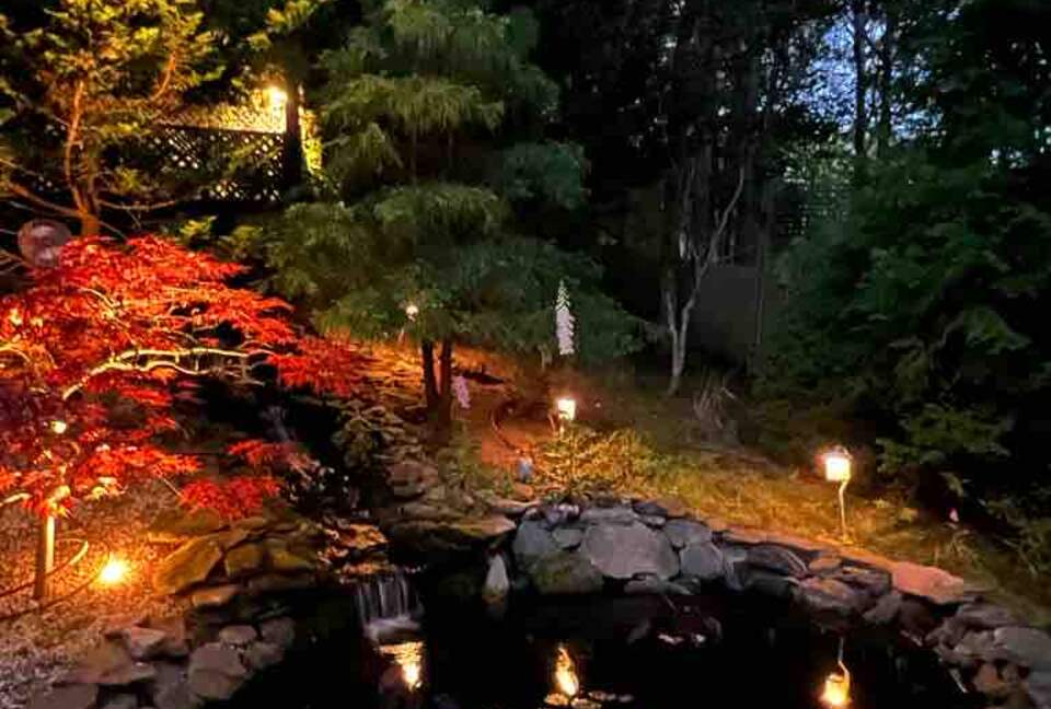 Unique Modern DOME Cottage with a Pool - Hampton Bays, New York