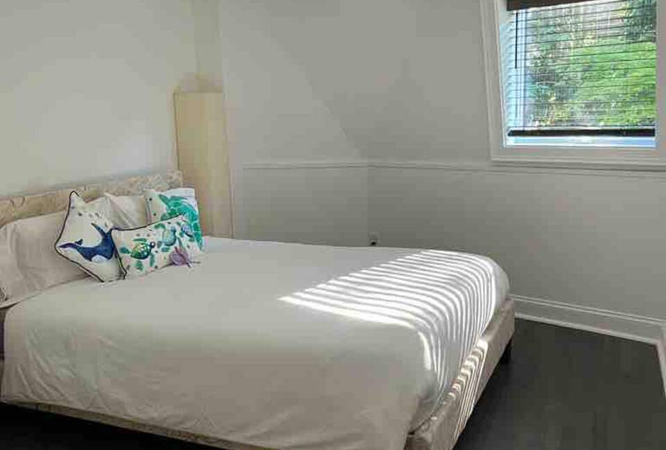 Unique Modern DOME Cottage with a Pool - Hampton Bays, New York