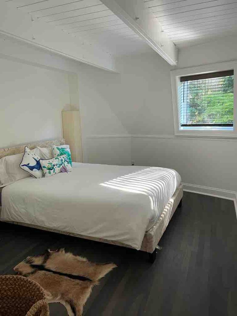 Unique Modern DOME Cottage with a Pool - Hampton Bays, New York