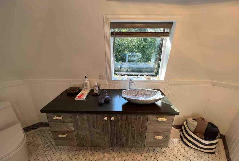 Unique Modern DOME Cottage with a Pool - Hampton Bays, New York