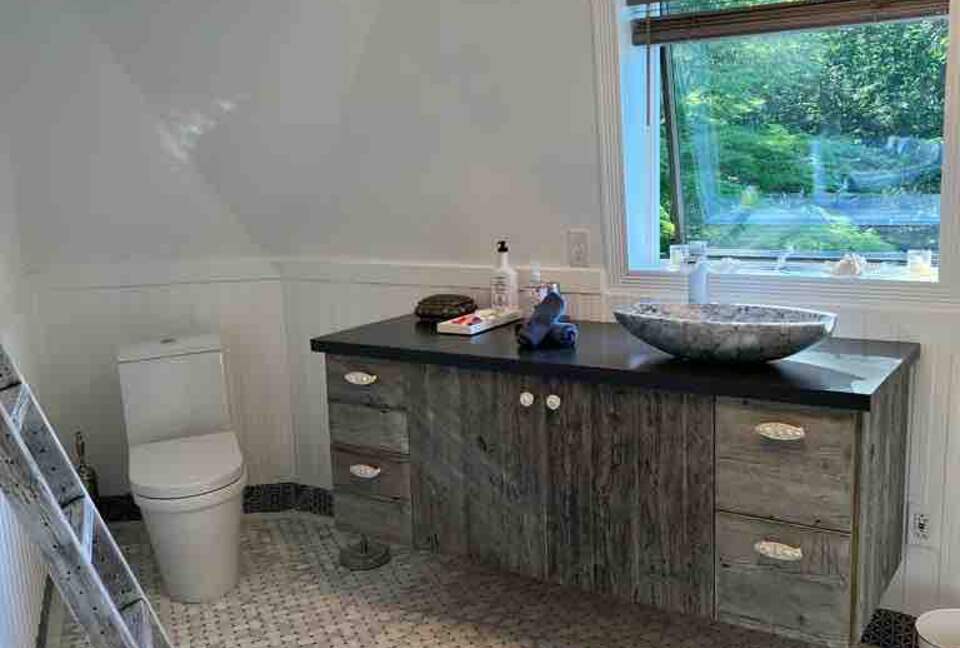 Unique Modern DOME Cottage with a Pool - Hampton Bays, New York