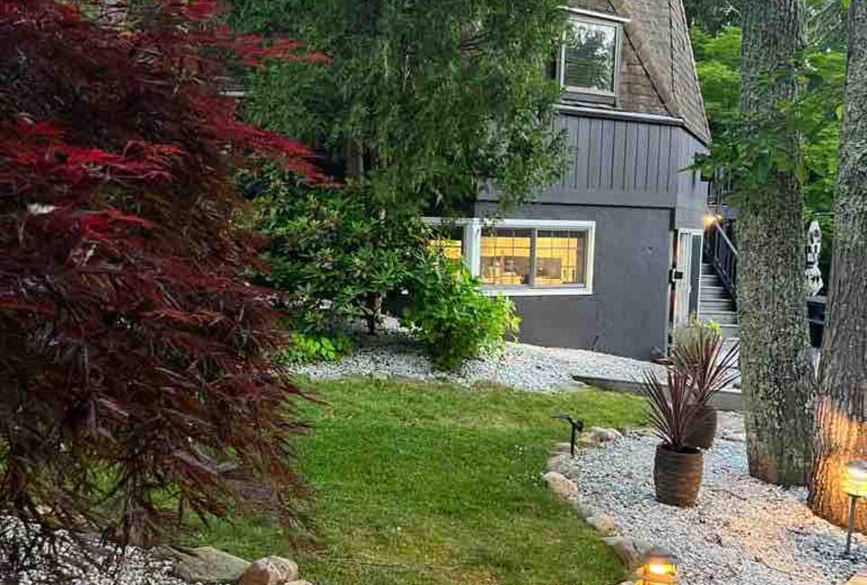 Unique Modern DOME Cottage with a Pool - Hampton Bays, New York