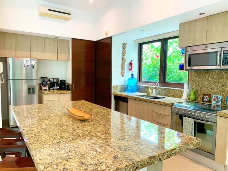 Villa Mimosa Tulum Country Club - Akumal, Mexico