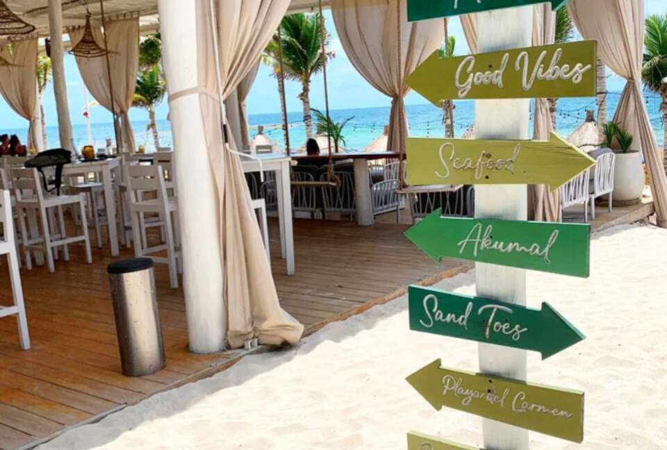 Villa Mimosa Tulum Country Club - Akumal, Mexico