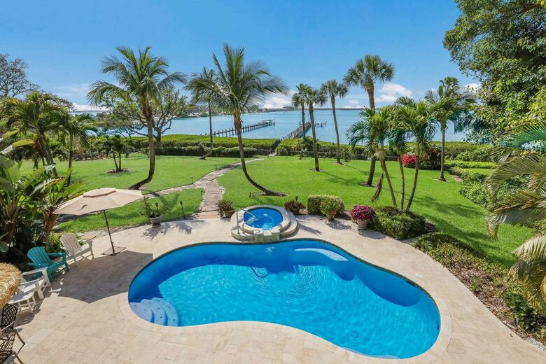 Bradenton Bayside Home - Bradenton, Florida