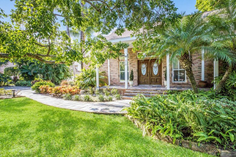 Bradenton Bayside Home - Bradenton, Florida