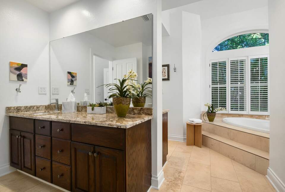 Bradenton Bayside Home - Bradenton, Florida