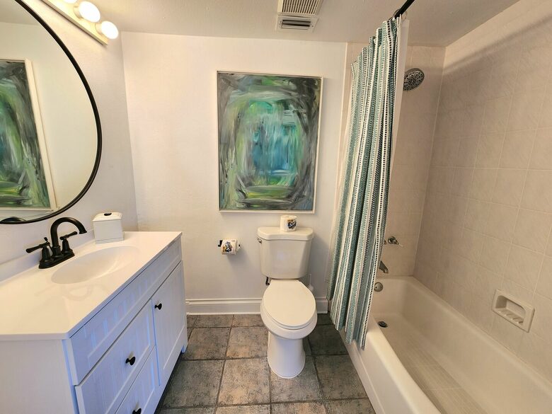 Bradenton Bayside Home - Bradenton, Florida