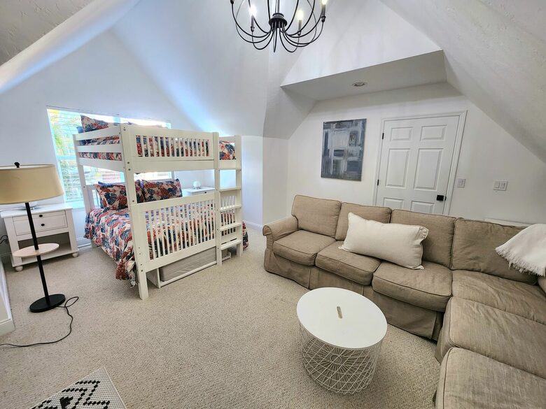 Bradenton Bayside Home - Bradenton, Florida