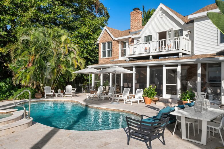 Bradenton Bayside Home - Bradenton, Florida