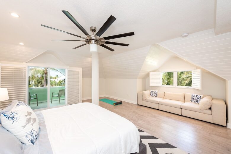 Tropical Waterfront Home with Boat Dock and Heated Pool - Key Largo, Florida