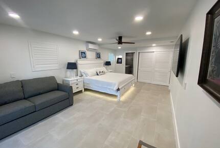 Tropical Waterfront Home with Boat Dock and Heated Pool - Key Largo, Florida