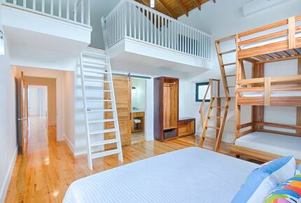 Vivaro Roatan South House - Roatan, Honduras