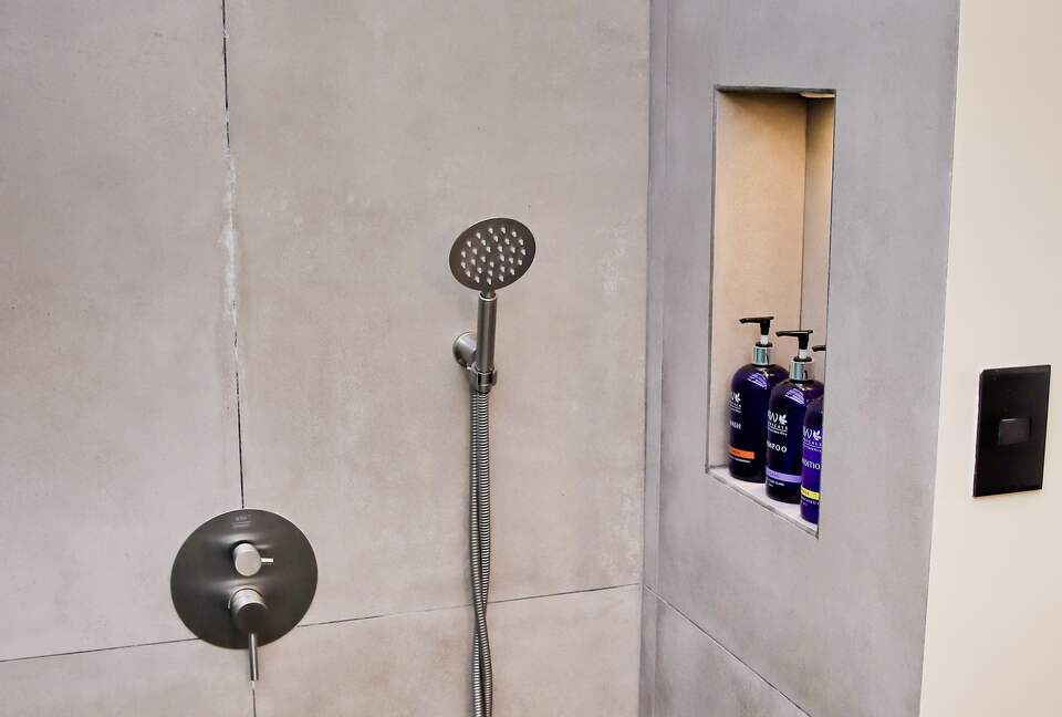 Surf Synergy - Full Immersion Surf Retreat I - Jaco, Costa Rica