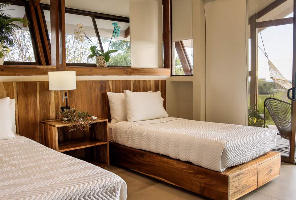 Surf Synergy - Full Immersion Surf Retreat I - Jaco, Costa Rica