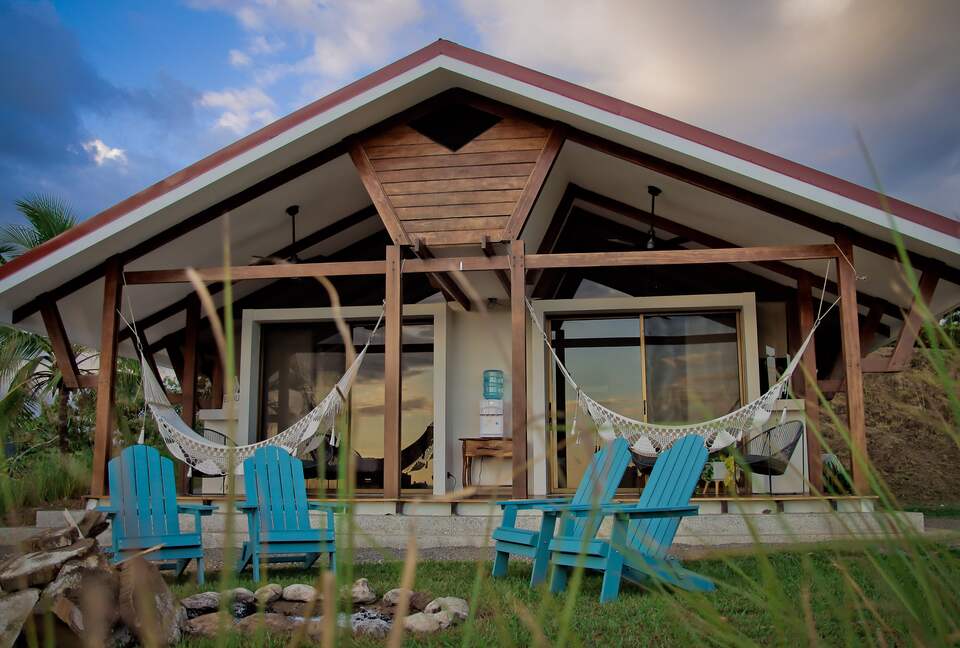 Surf Synergy - Full Immersion Surf Retreat I - Jaco, Costa Rica