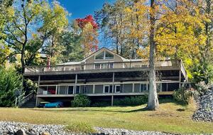 Waterfront Gem on Norris Lake - Maynardville, Tennessee