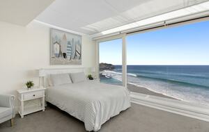 Hamptons style beach front home (R)