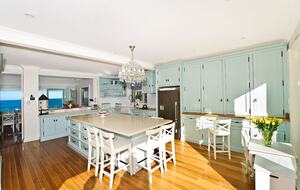 Hamptons style beach front home (R)
