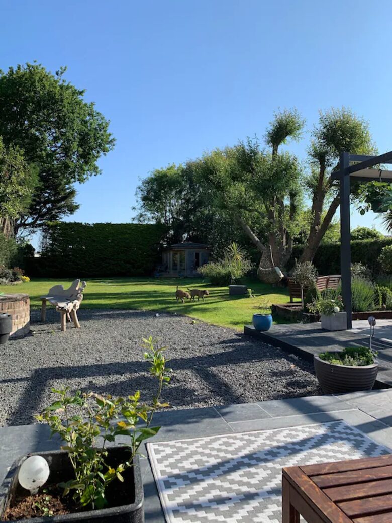 The White House - Earnley, United Kingdom